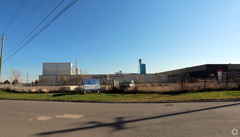 490 Nash Rd N, Hamilton, ON à vendre - Photo principale - Image 1 de 2