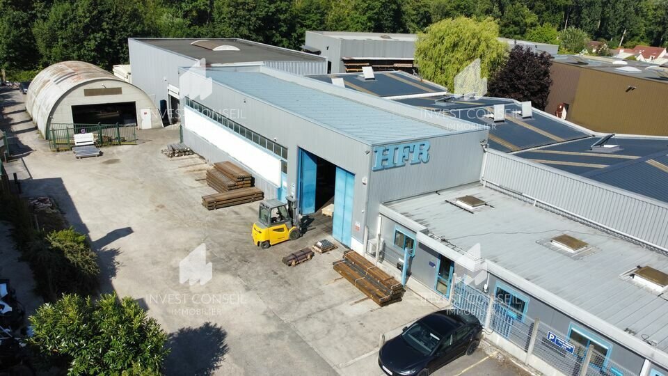 Flex in Presles for sale Building Photo- Image 1 of 13