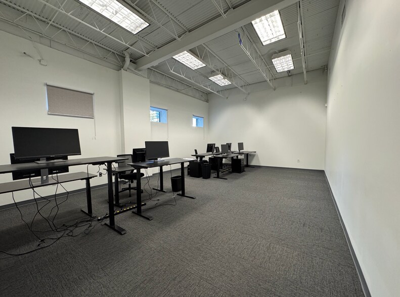 1120 Curran St NW, Atlanta, GA à louer - Photo du bâtiment - Image 3 de 7