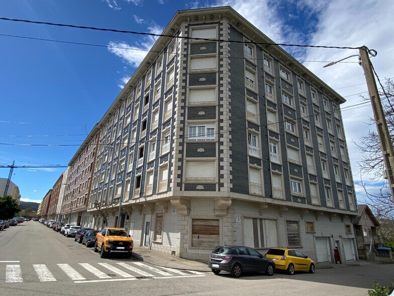 Avenida de Rafael Fernández Cardoso, 2, Ribadeo, Lugo à vendre - Photo du bâtiment - Image 1 de 6
