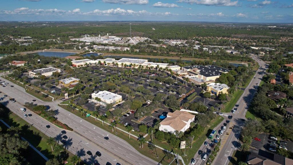 25141-25301 S Tamiami Trl, Bonita Springs, FL for lease - Building Photo - Image 2 of 5