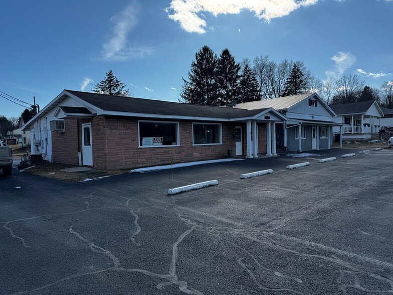 34 Pratt Ave, Towanda, PA à vendre - Photo principale - Image 1 de 16