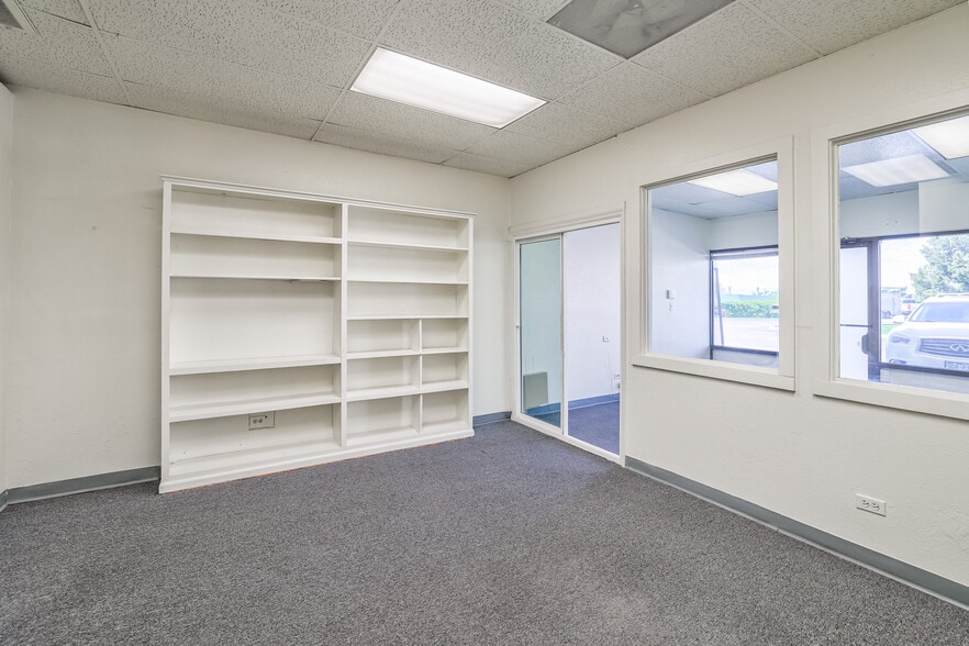 10 S Havana St, Aurora, CO for lease - Building Photo - Image 3 of 9