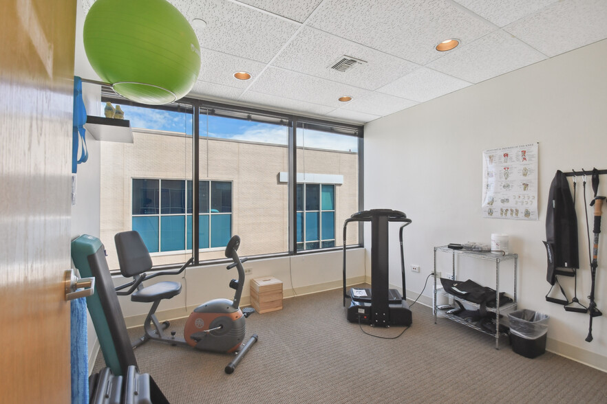 1421 S Potomac St, Aurora, CO for lease - Building Photo - Image 3 of 11