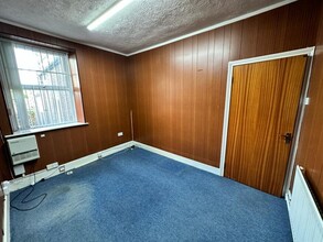 20 Pontardulais Rd, Swansea for sale Interior Photo- Image 2 of 12