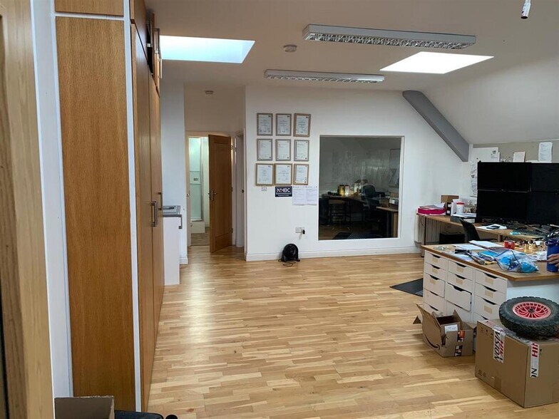 12A Swan St, Sileby à louer - Photo du bâtiment - Image 3 de 16