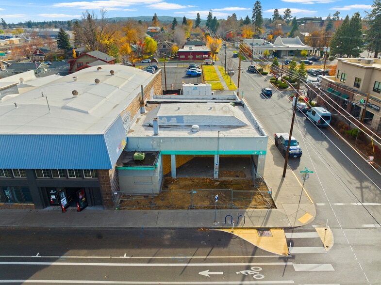 67 NW Greenwood Ave, Bend, OR for sale - Building Photo - Image 2 of 19