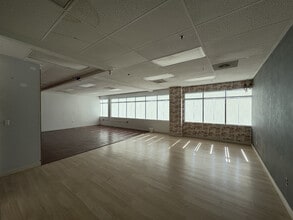 18888 Labin Ct, Rowland Heights, CA for lease Interior Photo- Image 2 of 7