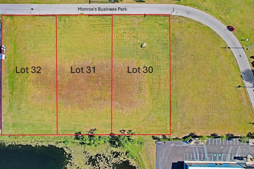 13836 Monroes Business Park, Tampa, FL à vendre - Aérien - Image 3 de 9