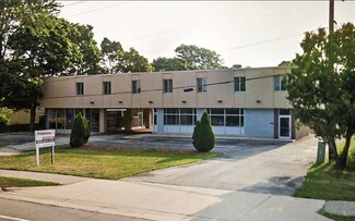 Plus de détails pour 8050 N Port Washington Rd, Fox Point, WI - Bureau à louer