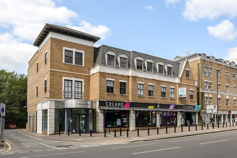 2-10 Windsor Rd, Slough à louer - Photo du bâtiment - Image 1 de 12