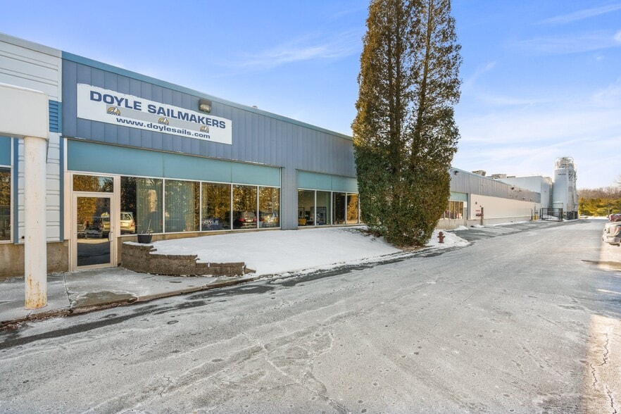 96 Swampscott Rd, Salem, MA for lease - Building Photo - Image 3 of 12