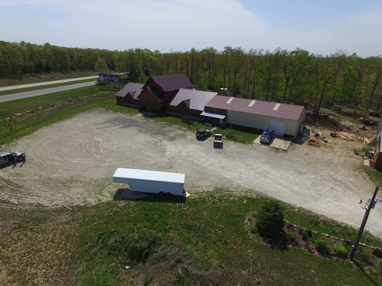 60 Christina Ln, Cuba, MO for sale - Building Photo - Image 1 of 1