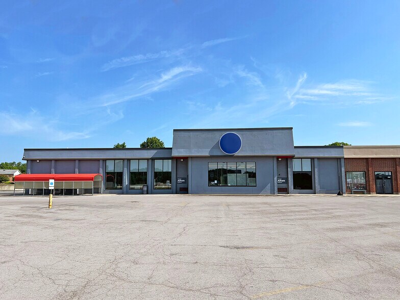 2978-3000 Homer Adams Pky, Alton, IL à louer - Photo du bâtiment - Image 2 de 15