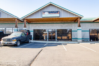 63830 Clausen Rd, Bend, OR for lease Building Photo- Image 2 of 8