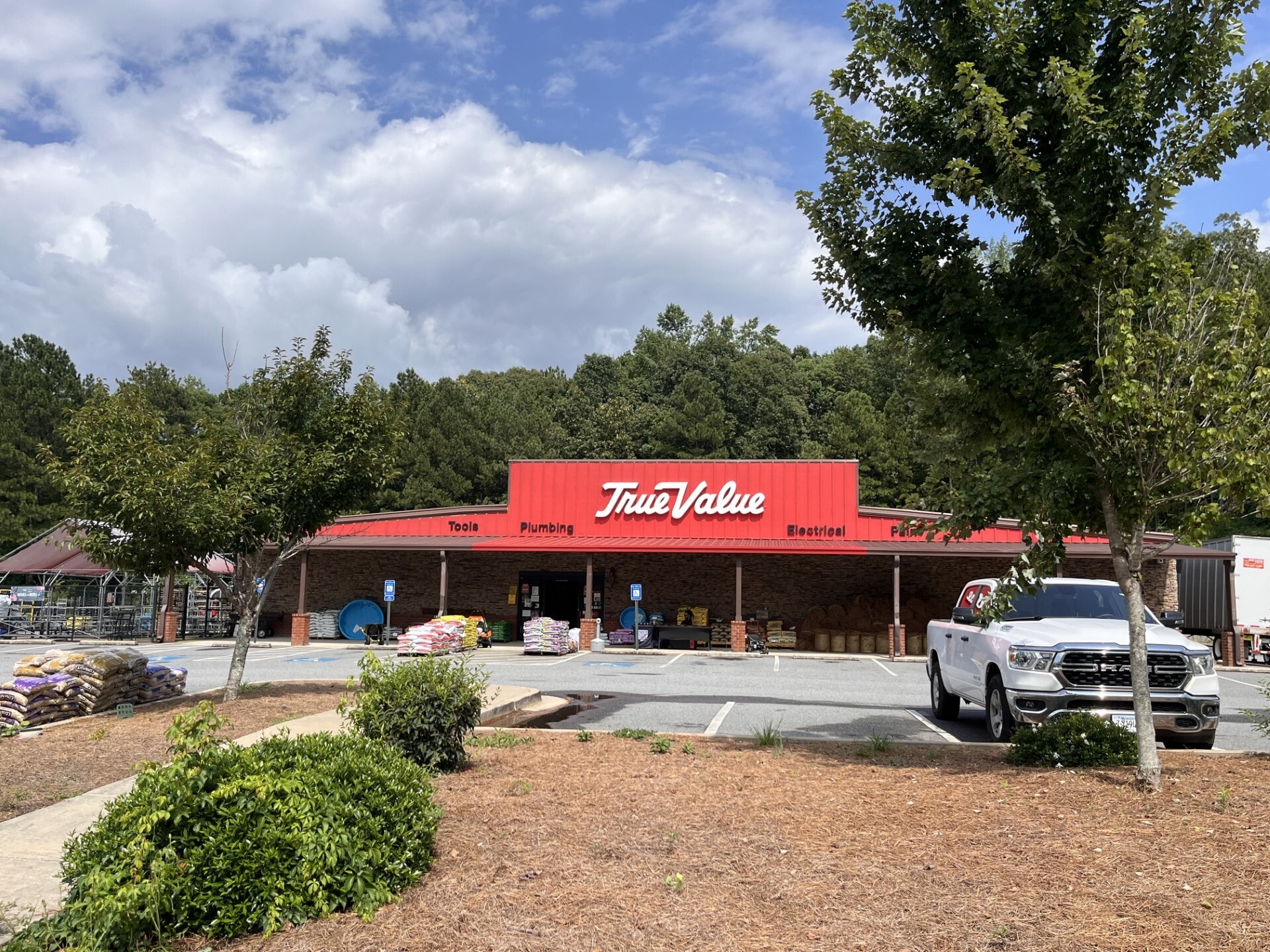 16 Moonshiners Way, Dawsonville, GA for sale Building Photo- Image 1 of 11