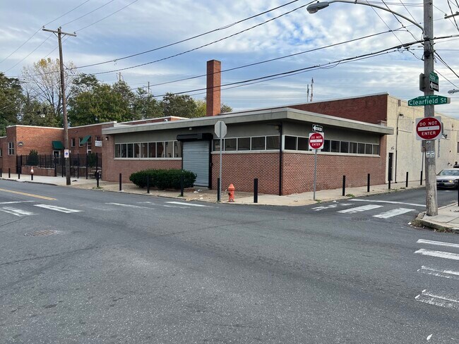 Plus de détails pour 1318-1324 W Clearfield St, Philadelphia, PA - Coworking à louer