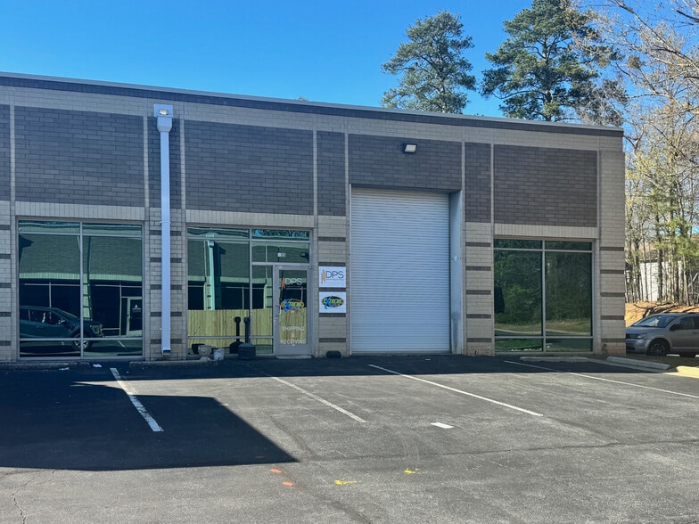881 Franklin Rd, Marietta, GA for lease - Building Photo - Image 2 of 7