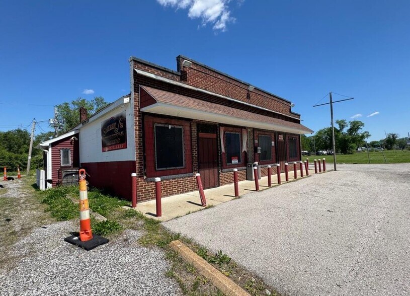 4815 Bunkum Rd, East Saint Louis, IL à vendre - Photo du bâtiment - Image 3 de 10