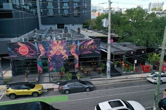 Plus de détails pour 153 NW 24th St, Miami, FL - Commerce de détail à vendre