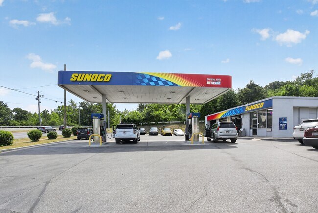 More details for 5803 Annapolis Rd, Bladensburg, MD - Retail for Sale