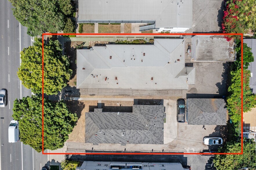 11848 Venice Blvd, Los Angeles, CA à vendre - Photo du bâtiment - Image 1 de 16