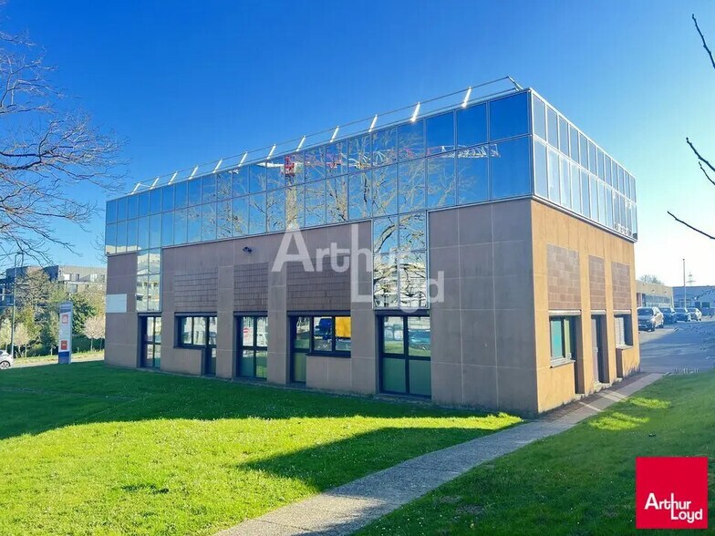 Office in Cesson-Sévigné for lease - Building Photo - Image 2 of 5