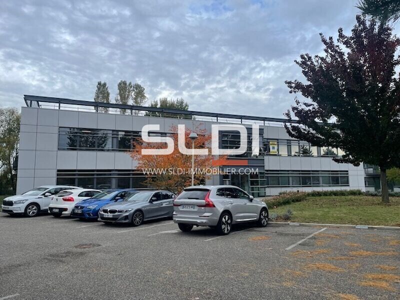 Office in Saint-Priest for lease Building Photo- Image 1 of 8