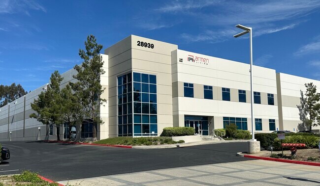 Plus de détails pour 28939 Avenue Williams, Valencia, CA - Industriel à louer