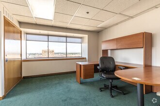 402 E Yakima Ave, Yakima, WA for lease Interior Photo- Image 2 of 7