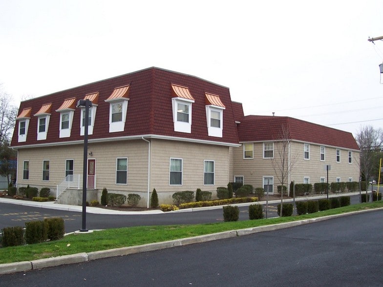 1000 State Route 34, Matawan, NJ for lease - Building Photo - Image 2 of 4