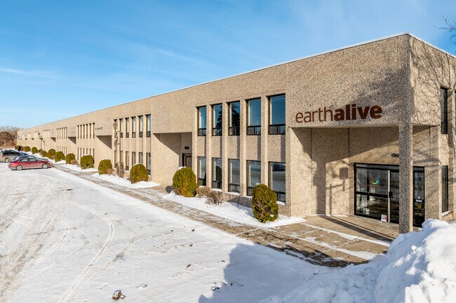 More details for 9681-9725 Rue Clément, Montréal, QC - Office for Lease