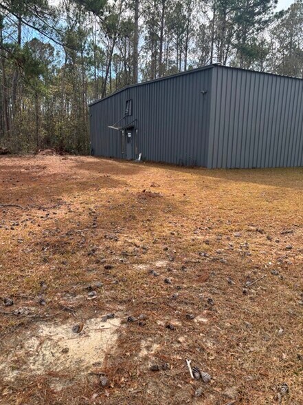 12111 Henry St, Claxton, GA à vendre - Photo du bâtiment - Image 3 de 9