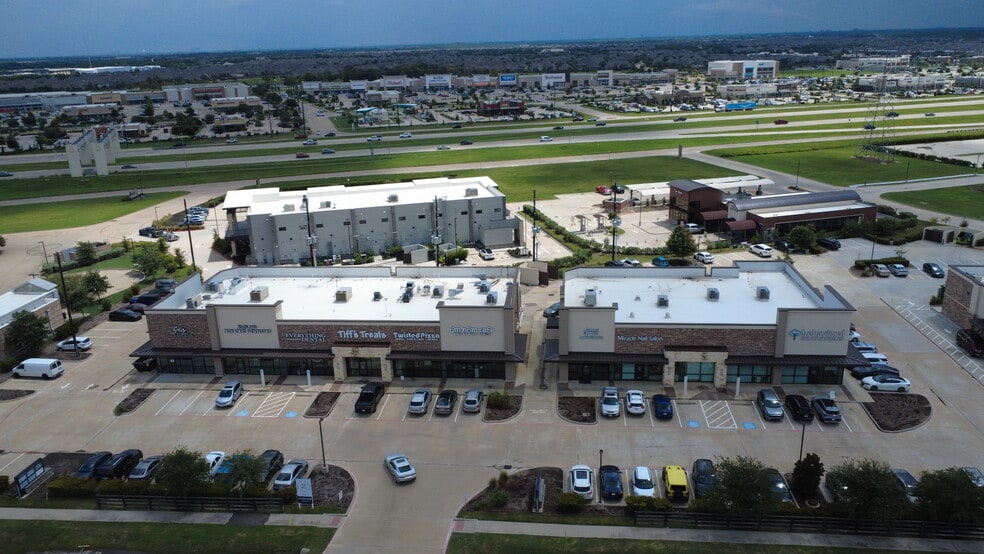 11131 Harlem Rd, Richmond, TX for lease - Building Photo - Image 2 of 22