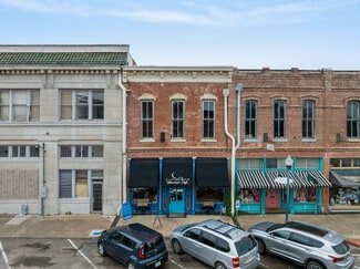 Plus de détails pour 318 N Main St, Bonham, TX - Commerce de détail à vendre