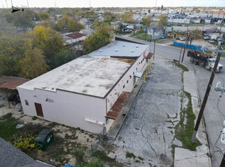 More details for 202 Somerset Rd, San Antonio, TX - Industrial for Sale