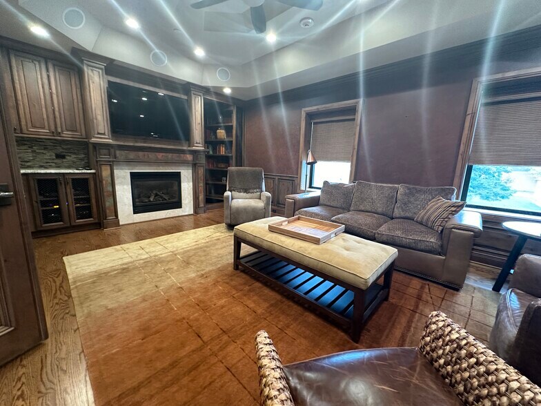 2132 Green Bay Rd, Highland Park, IL à louer - Photo intérieure - Image 3 de 27