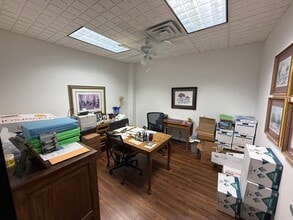 14400 Northbrook  Dr., San Antonio, TX à louer Photo intérieure- Image 2 de 6