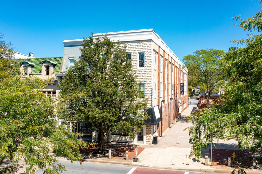 41 E Main St, Westminster, MD à vendre - Photo du bâtiment - Image 1 de 1