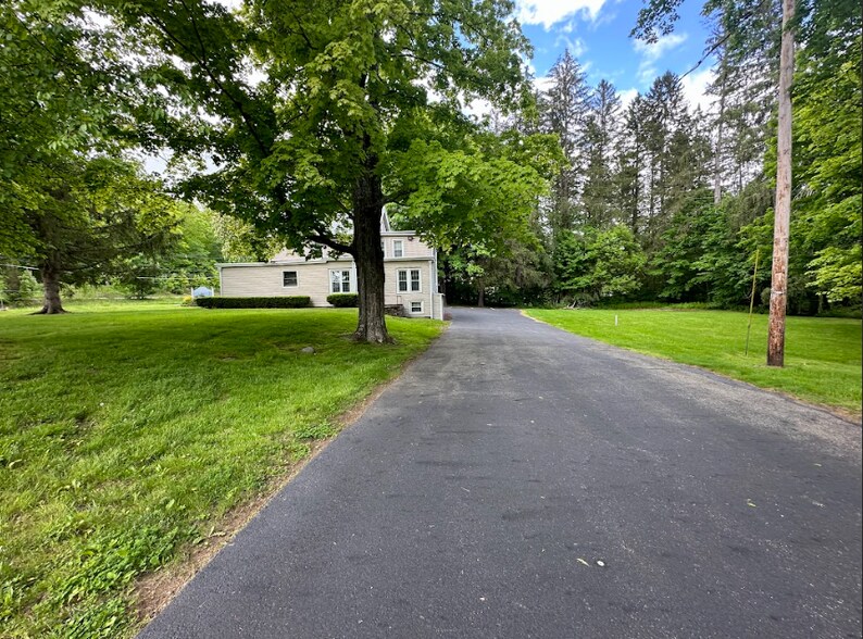 2840 NJ-23 Rt, Newfoundland, NJ à vendre - Photo du bâtiment - Image 3 de 11