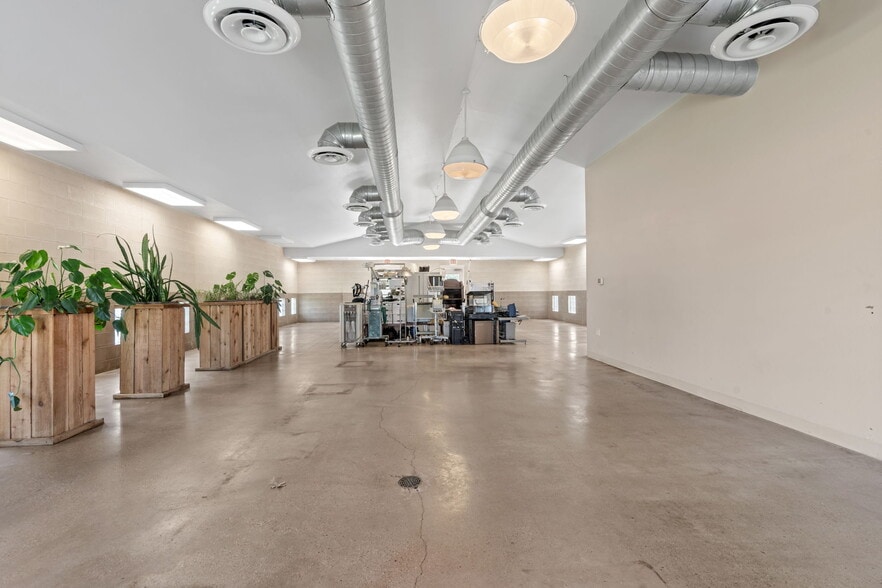 5620 Rowlett Rd, Rowlett, TX for sale - Building Photo - Image 3 of 34