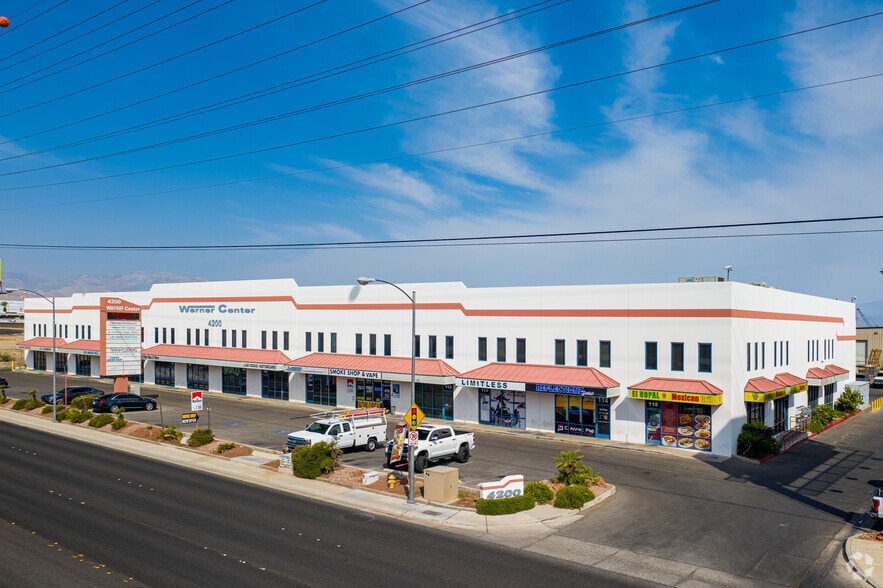 4200 W Russell Rd, Las Vegas, NV for lease - Building Photo - Image 1 of 8