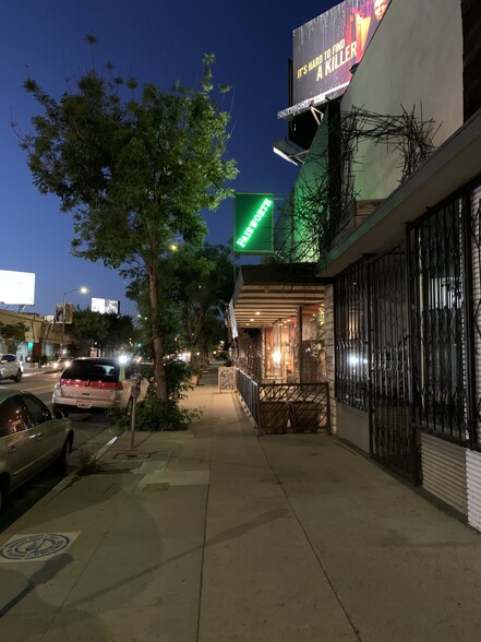 1076-1080 S Fairfax Ave, Los Angeles, CA for sale - Building Photo - Image 3 of 18