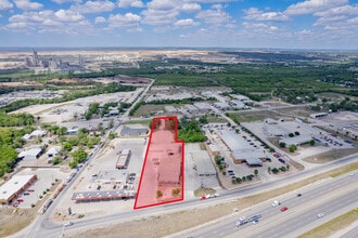4320 S Interstate 35, New Braunfels, TX for lease Interior Photo- Image 2 of 8
