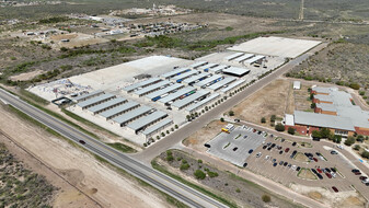 102 Camino Nuevo, Laredo TX - Warehouse