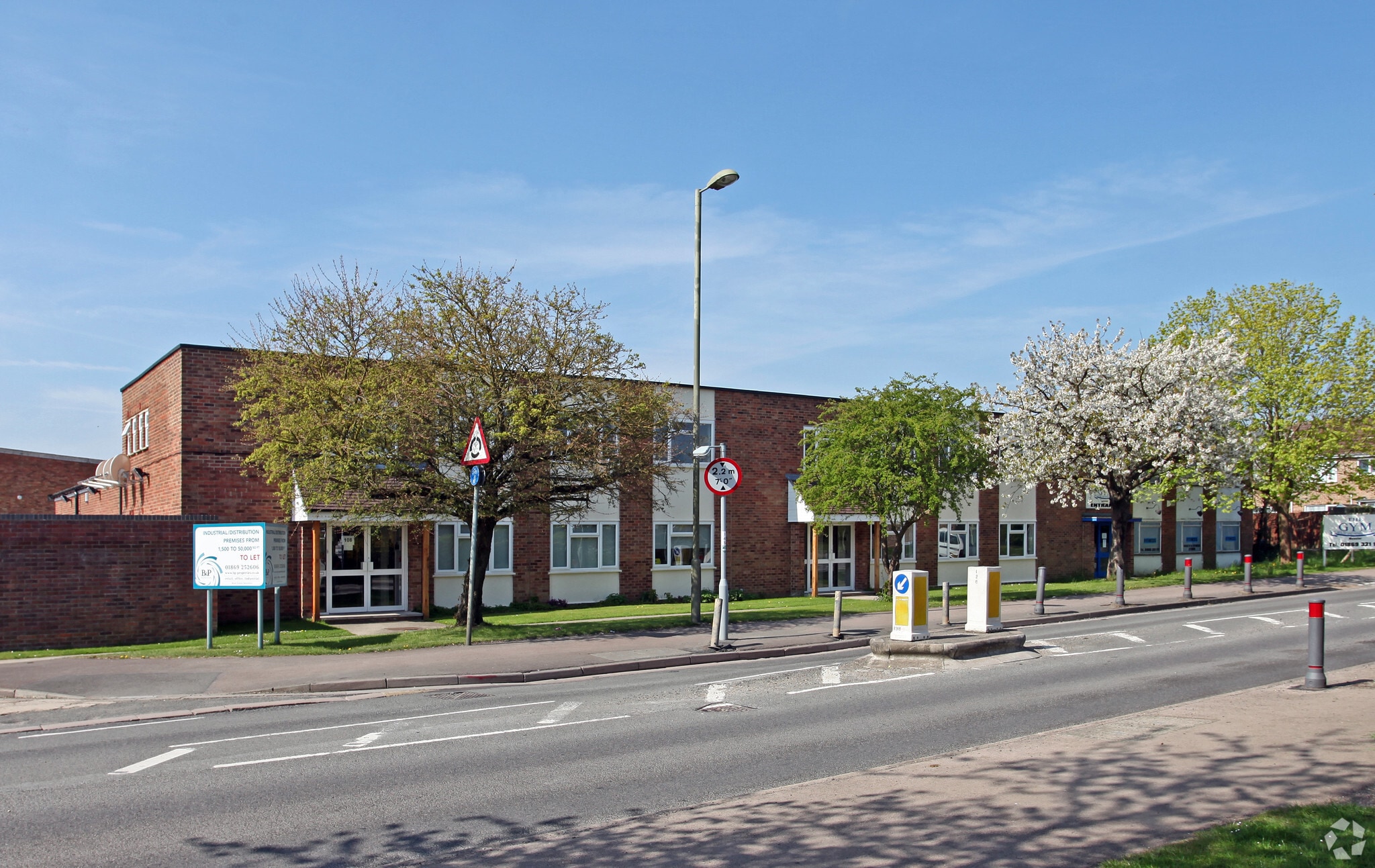 Churchill Rd, Bicester for lease Primary Photo- Image 1 of 6