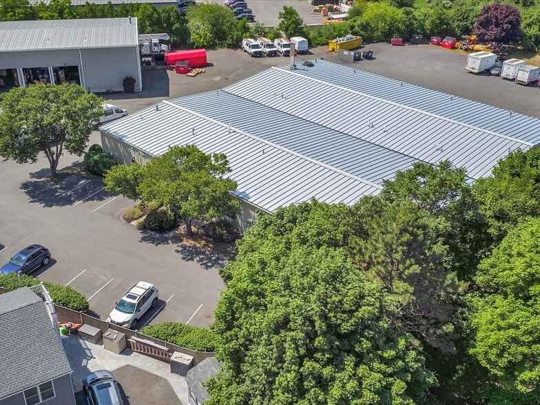 10 Rainbow Ter, Danvers, MA for lease - Building Photo - Image 3 of 16