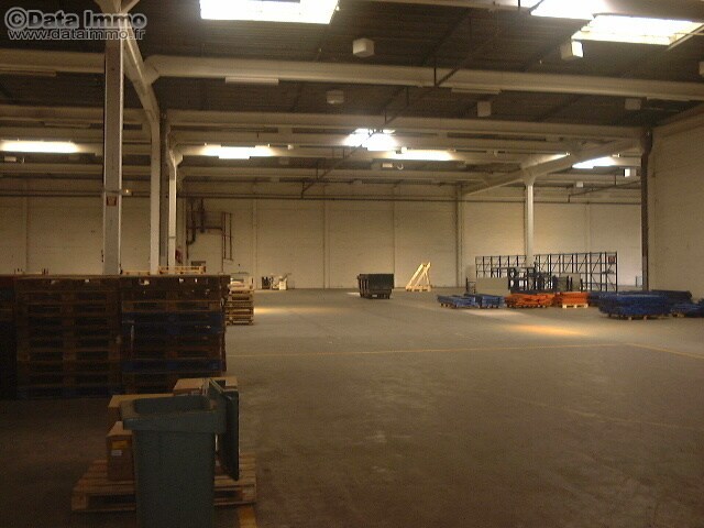 Industrial in Villejust for lease - Building Photo - Image 3 of 16