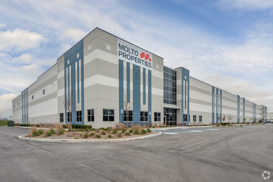 5405 Stanley Rd, Indianapolis, IN à louer - Photo principale - Image 1 de 10