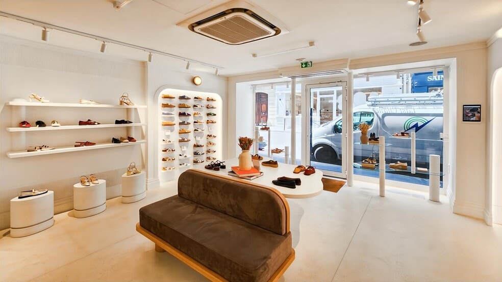 8 Rue Guichard, Paris for lease - Building Photo - Image 1 of 7